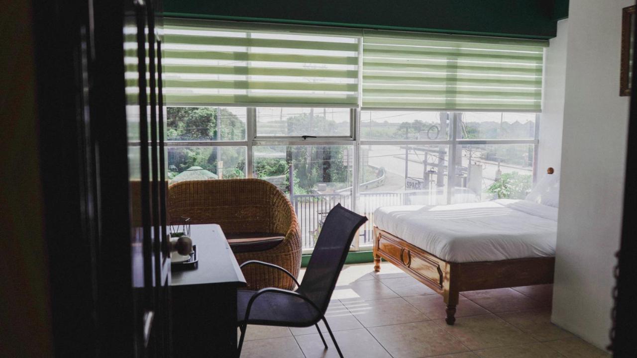 2428 Suites Urdaneta 외부 사진