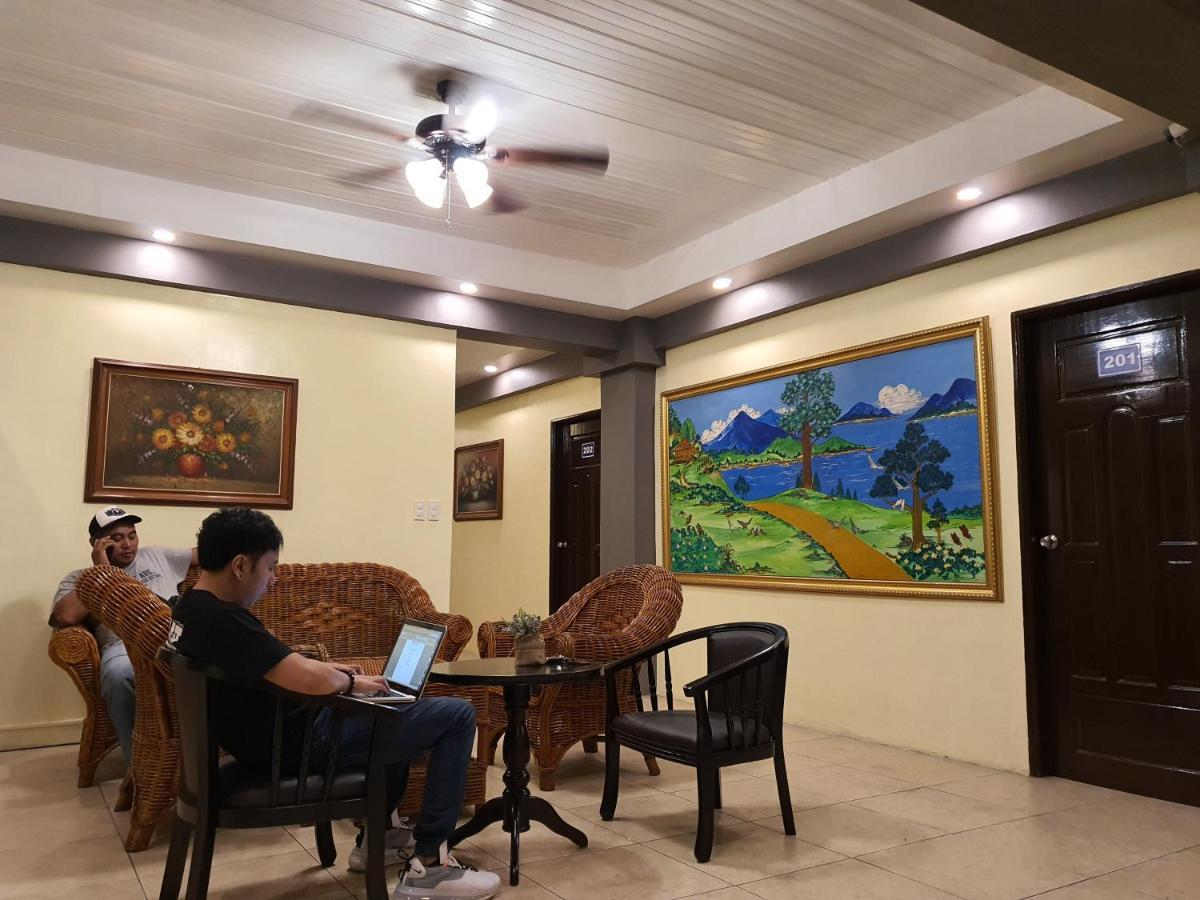 2428 Suites Urdaneta 외부 사진